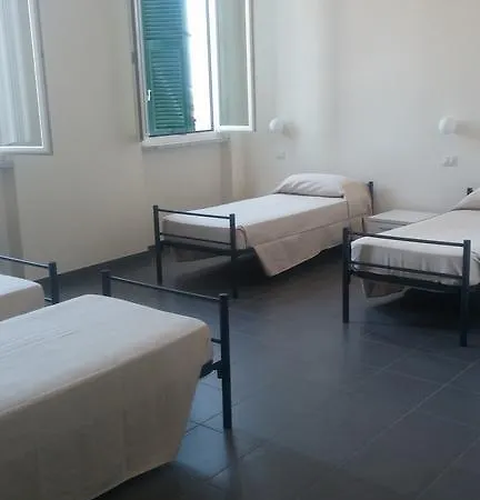 Hostel Ameglia Hostel