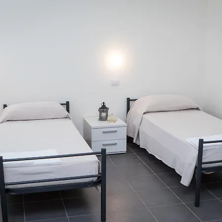 Hostel Ameglia * Ameglia