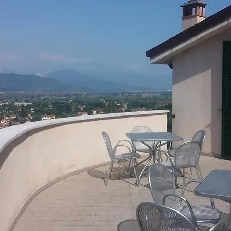 Hostel Hostel Ameglia